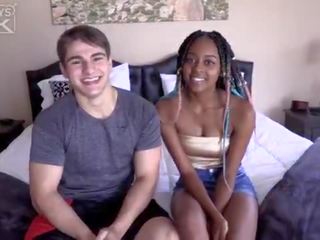 Splendid gorgeous COUPLE&excl; 18yo Old Teens Have Hot Interracial Sex&excl;&excl;